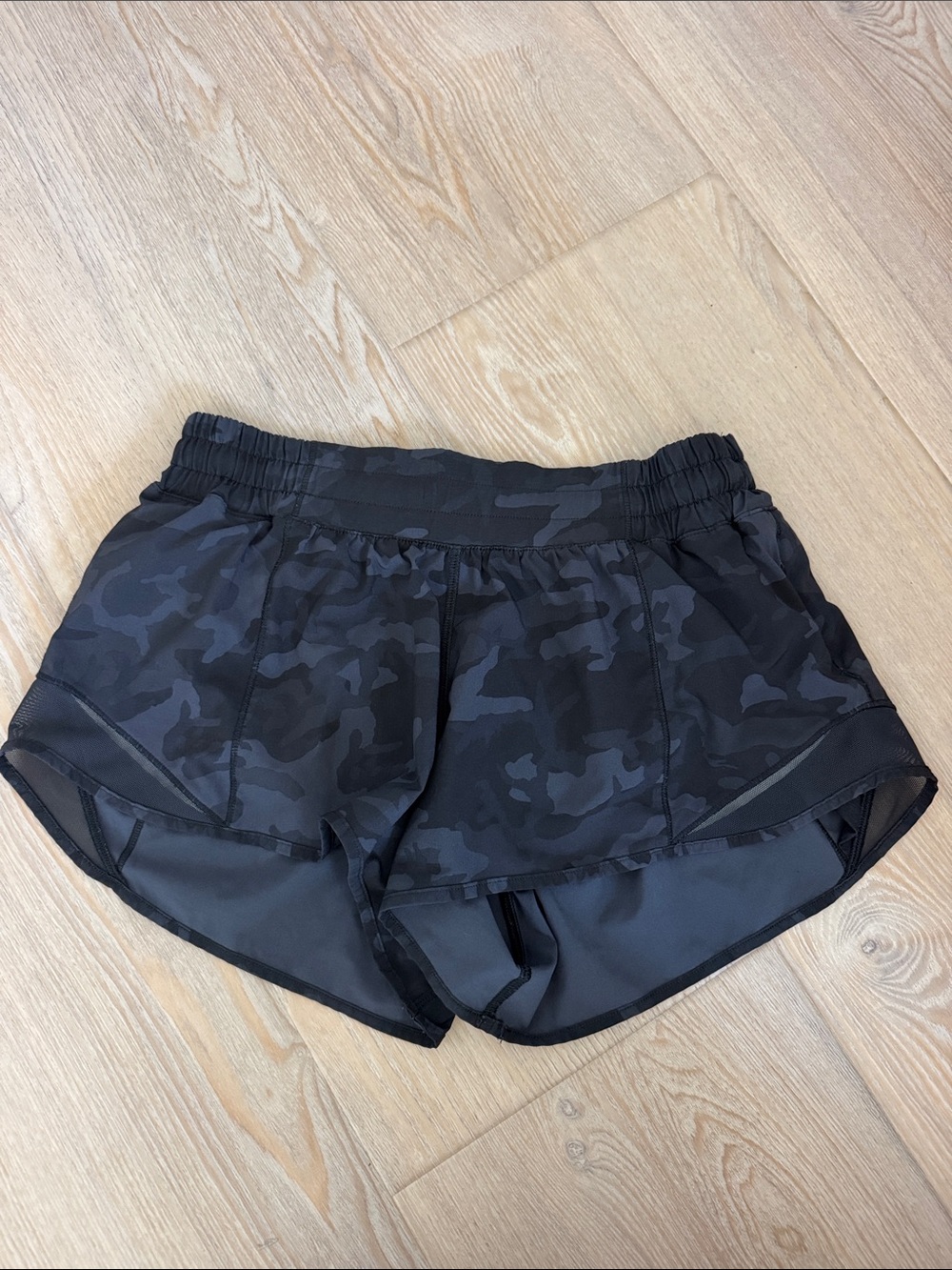 Lululemon hotty hot running shorts- charcoal and black - size 6